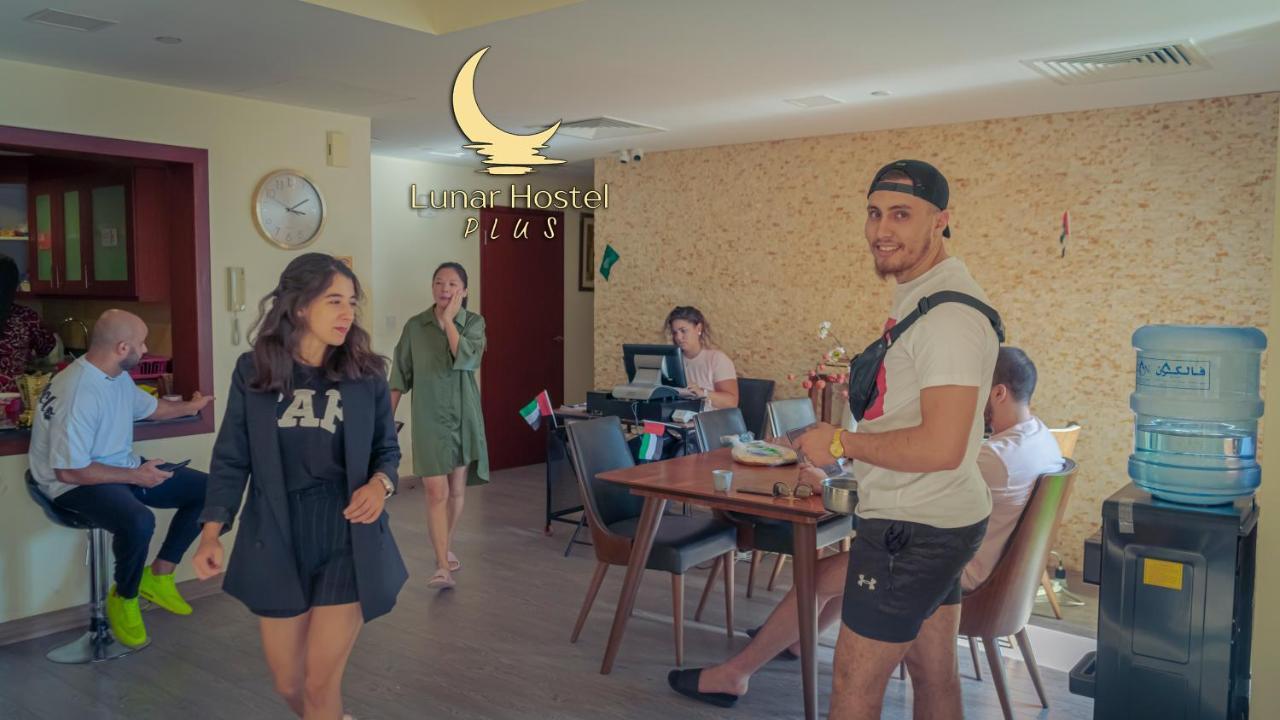 Lunar Hostel Plus Dubaj Exteriér fotografie