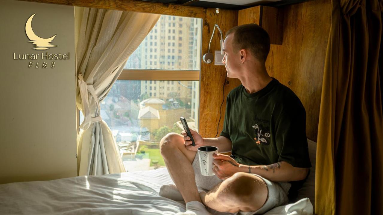 Lunar Hostel Plus Dubaj Exteriér fotografie