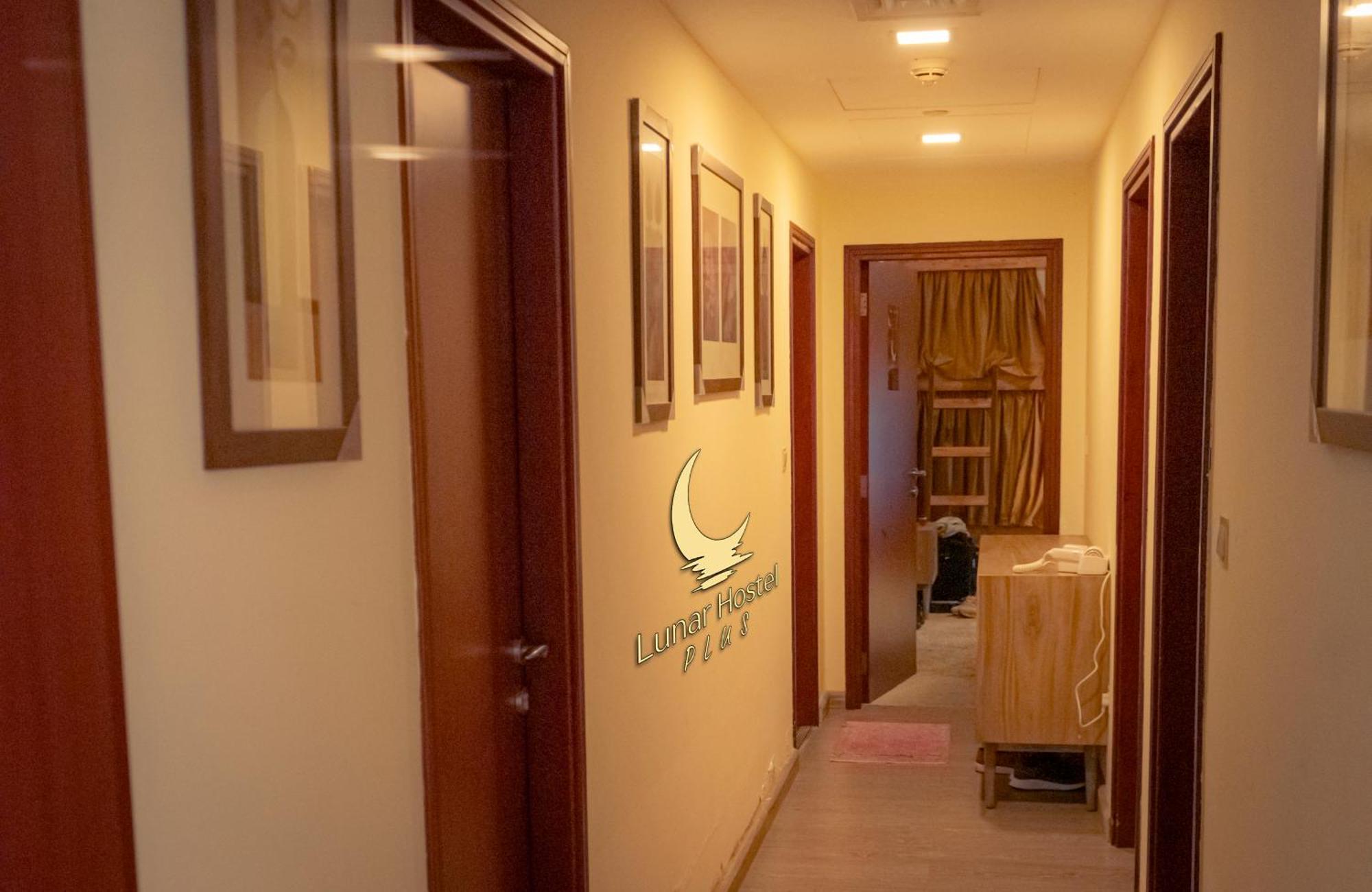 Lunar Hostel Plus Dubaj Exteriér fotografie